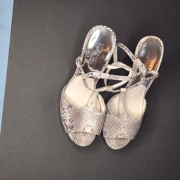 Michael Kors Silver platform snakeskin Pumps Strappy heel , size 8.5 - Picture 4 of 7